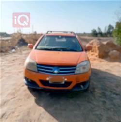 جيلي MK كروس